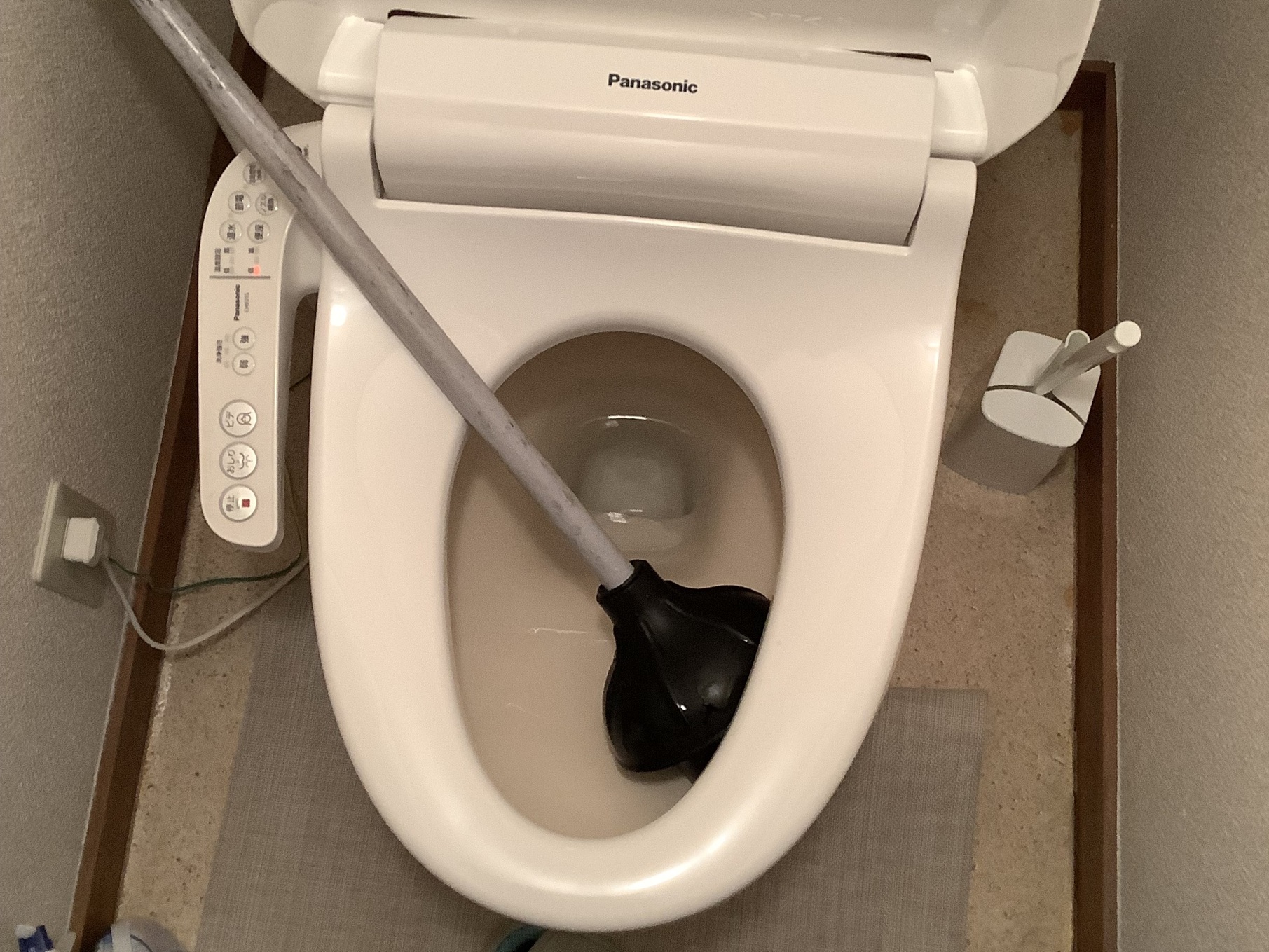 トイレ詰まり対応