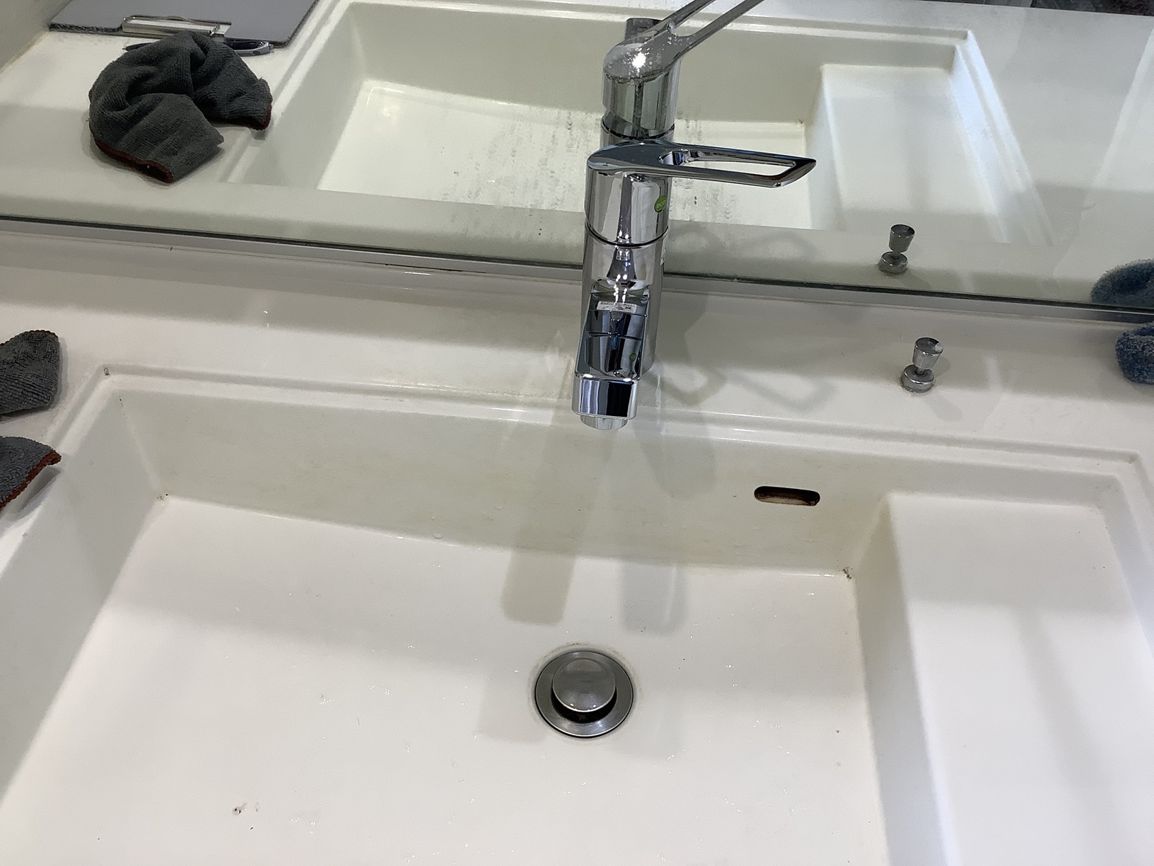 洗面用混合栓交換