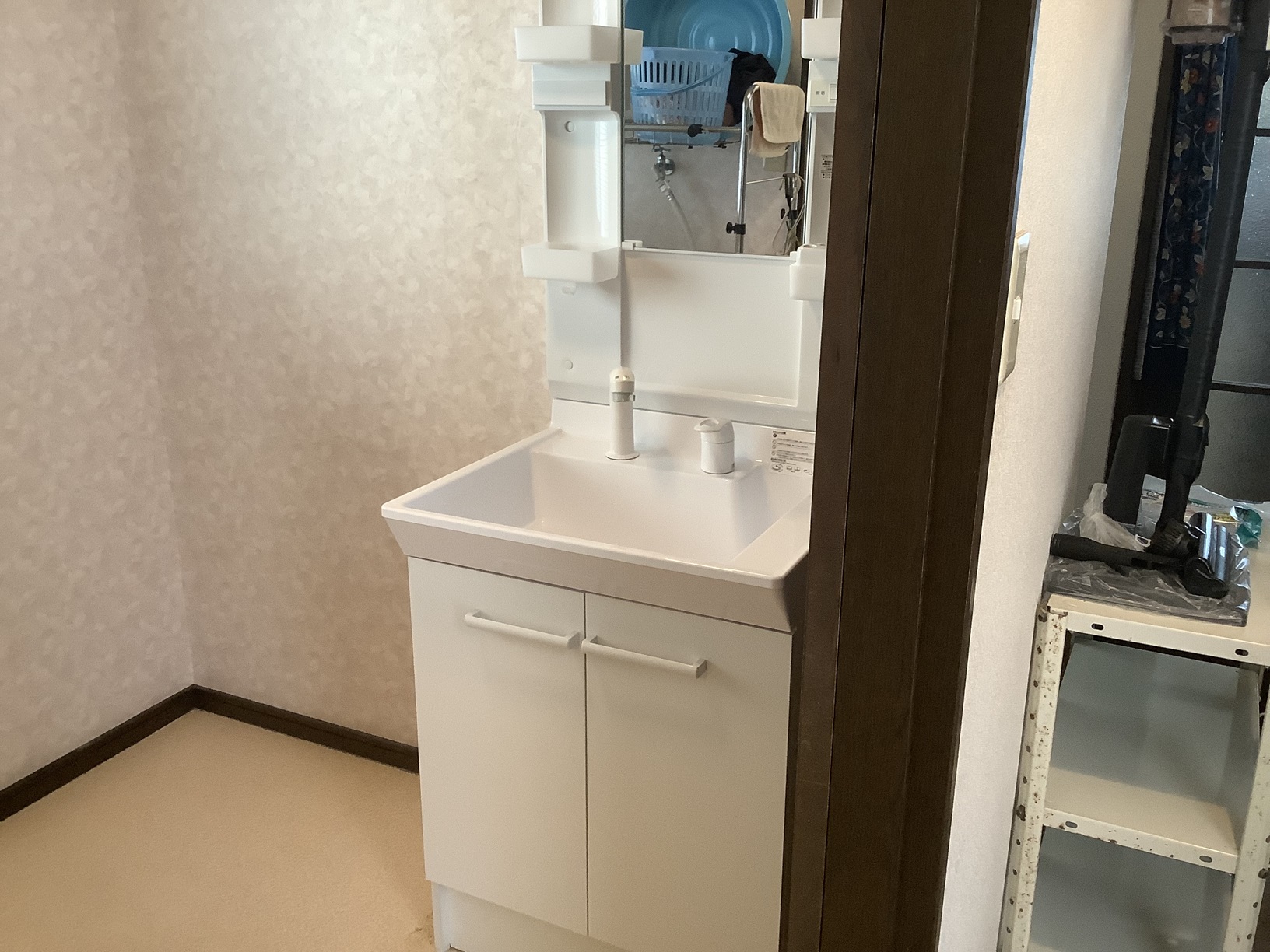 洗面化粧台交換