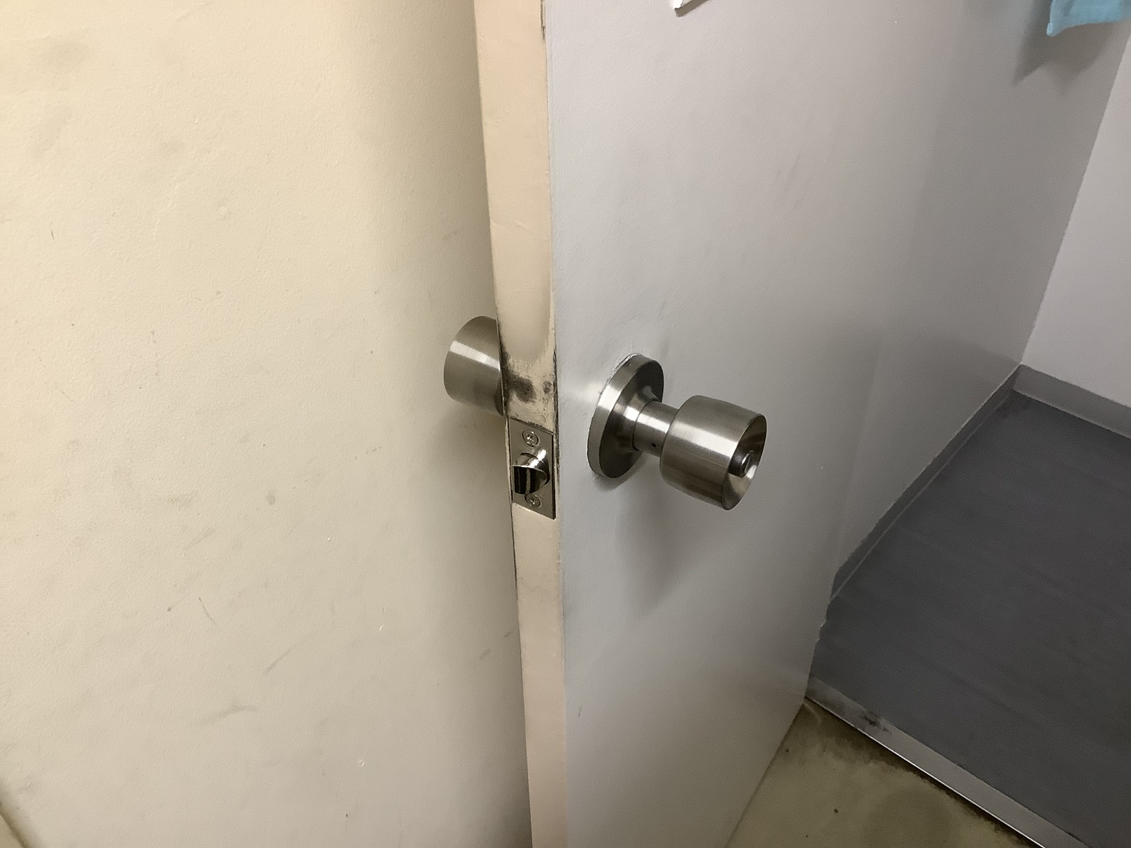 ドアノブ交換 Copy