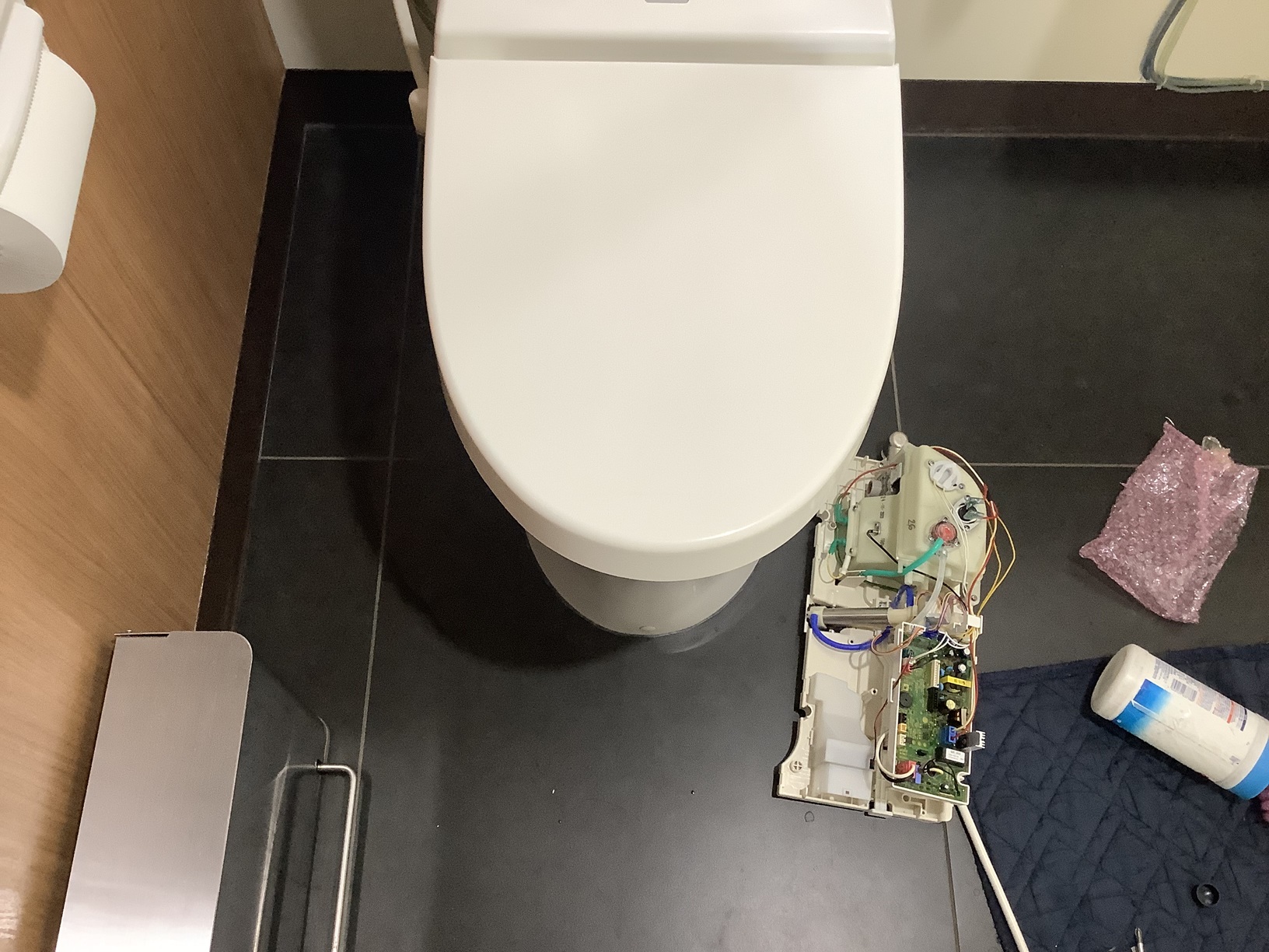 温水洗浄便座修理（ウォシュレット）