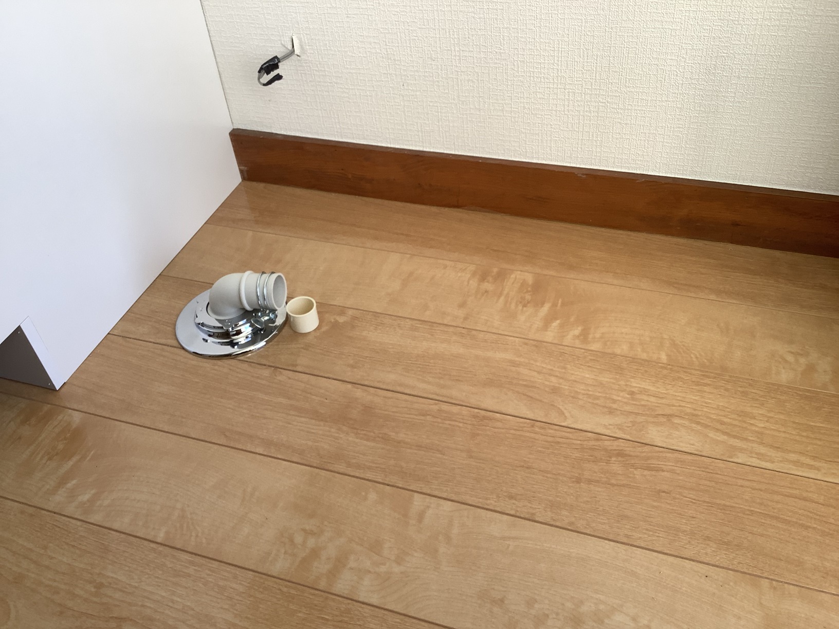 洗濯用排水トラップ取付け
